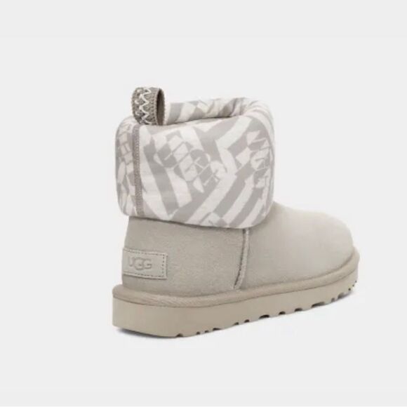 UGG Classic Mini Jersey Stripe Boots - Picture 12 of 14